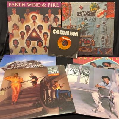 2~COMMODORES; 3~ EARTH,WIND & FIRE; L.RICHIE; KOOL & THE GANG Records LPs * Excell Cond