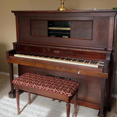 Lakeside Player Piano with Bench, 9 Rolls and Light * Works!
