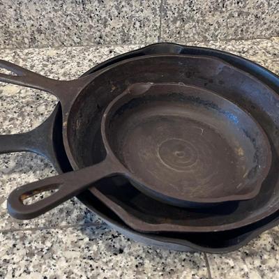 CAST IRON SKILLETS * No. 4 6 1/2” Made In Korea * No. 6 SK Made In USA * 10 1/2” Skillet Unmarked