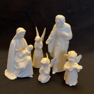 Goebel West Germany White Ceramic Nativity Set , 5 Pieces 