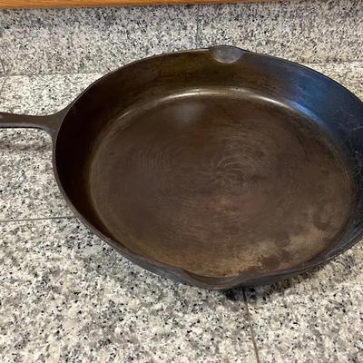 Huge! CAST IRON PAN No. 14 * 15 1/2” * Made In The USA
