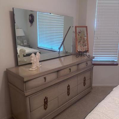 Sale Photo Thumbnail #60