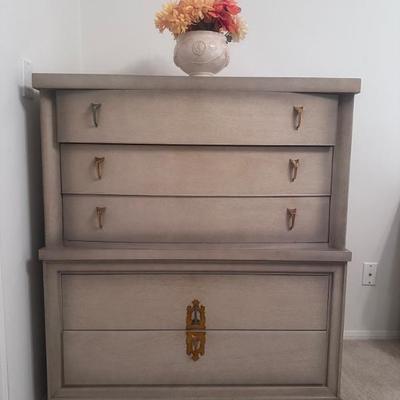 Sale Photo Thumbnail #59