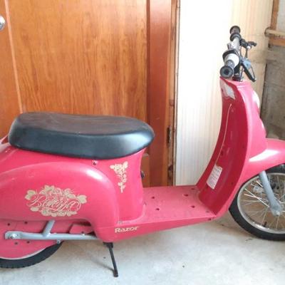 Razor Pocket Mod Bellezza -- Pink 