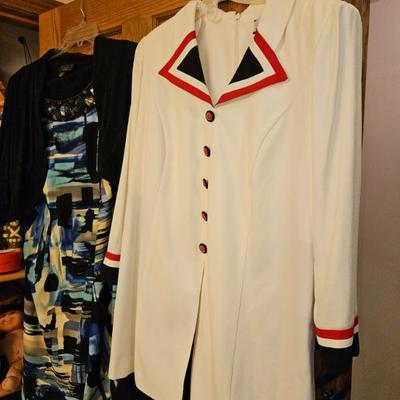 Sale Photo Thumbnail #95