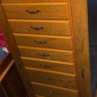 Sale Photo Thumbnail #275