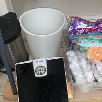 Sale Photo Thumbnail #300