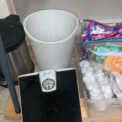 Sale Photo Thumbnail #284