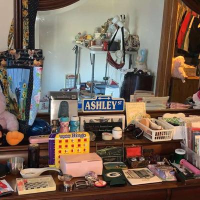 Sale Photo Thumbnail #223