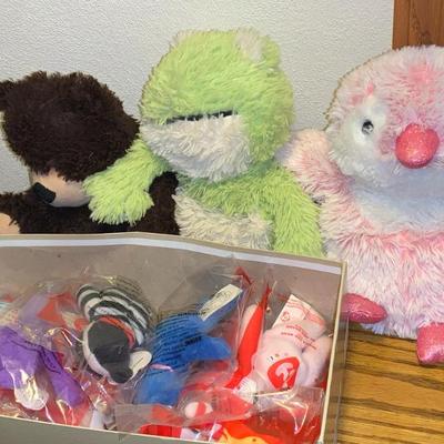 Sale Photo Thumbnail #273