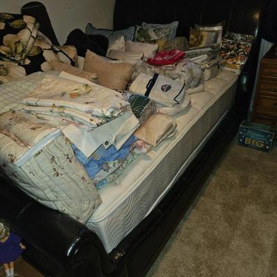 Sale Photo Thumbnail #116