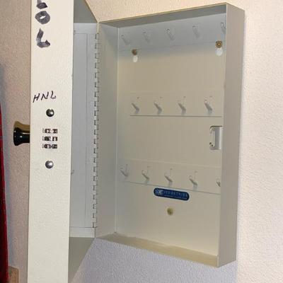 Sale Photo Thumbnail #274