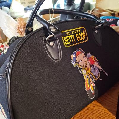 Sale Photo Thumbnail #48