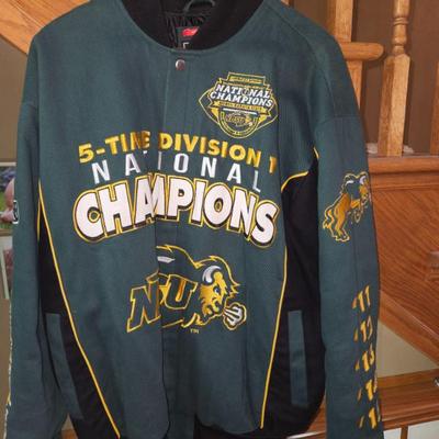 Sale Photo Thumbnail #31