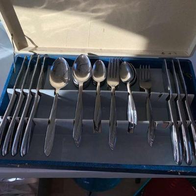 Sale Photo Thumbnail #394