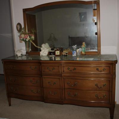 Sale Photo Thumbnail #44