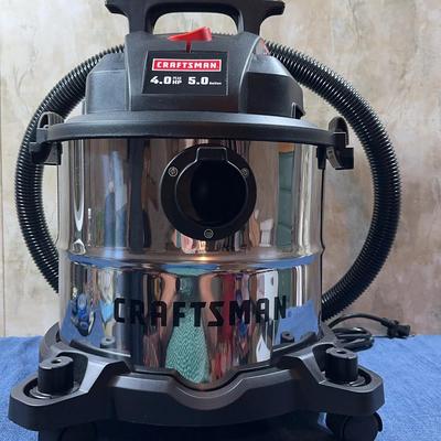Craftsman Shop Vacuum - 4HP 5 Gallon