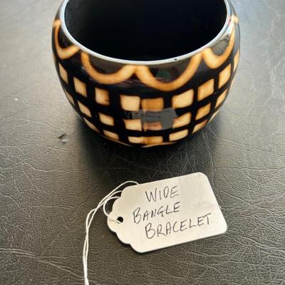 Sale Photo Thumbnail #42