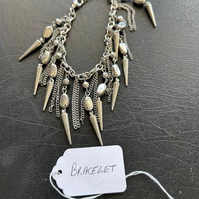 Sale Photo Thumbnail #25