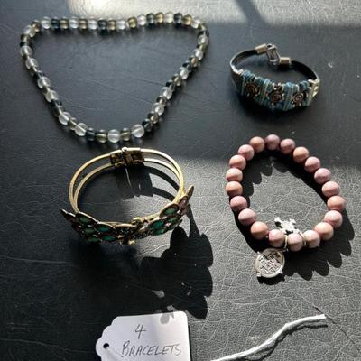 Sale Photo Thumbnail #159