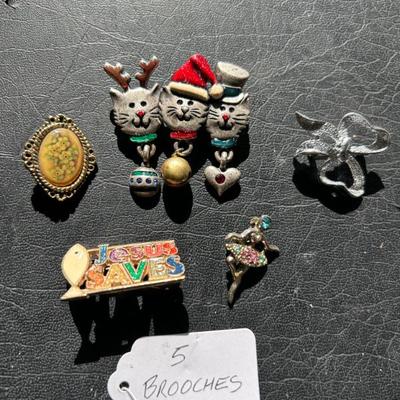 Sale Photo Thumbnail #129