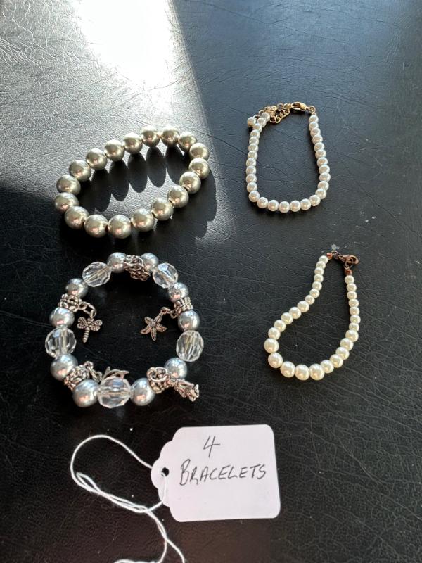 Sale Photo Thumbnail #220