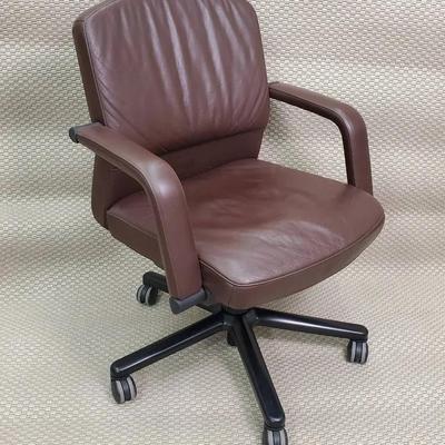 Vecta Adjustible Office Chair - 24x26x34”