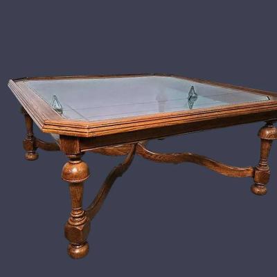 Ethan Allen Royal Charter Collection Leaded Glass Top Oak Coffee Table 38"x38"x18"