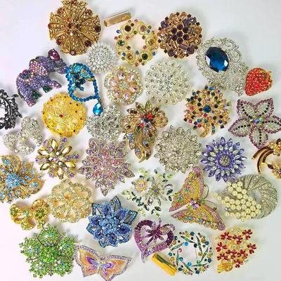 Rhinestone Brooches &  Two Off Park Collection Magnetic Brooch Holders