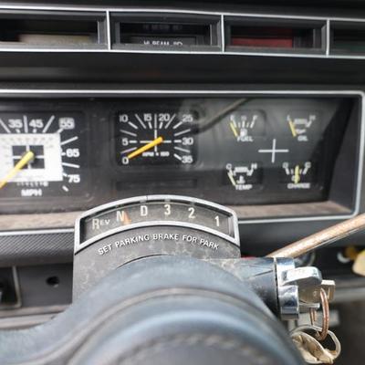 Sale Photo Thumbnail #922