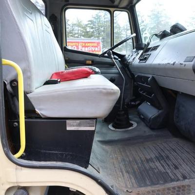 Sale Photo Thumbnail #250