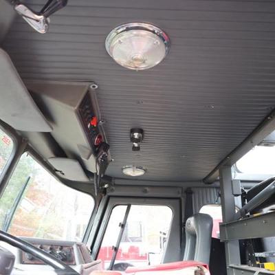 Sale Photo Thumbnail #407