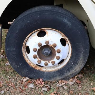 Sale Photo Thumbnail #209