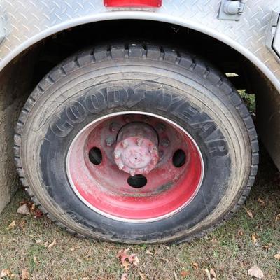 Sale Photo Thumbnail #383