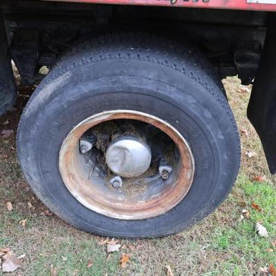 Sale Photo Thumbnail #137