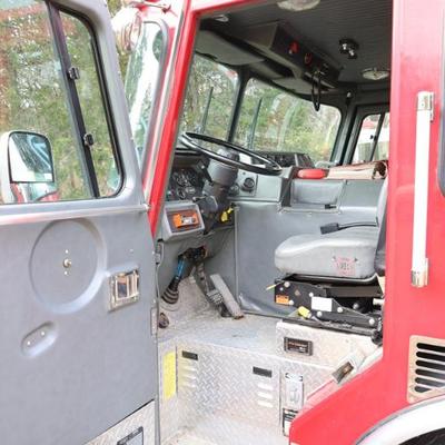 Sale Photo Thumbnail #402