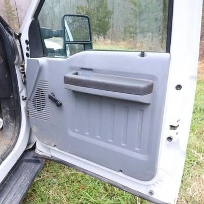 Sale Photo Thumbnail #140