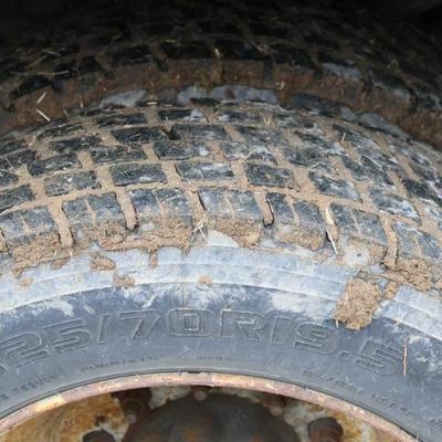 Sale Photo Thumbnail #101