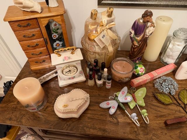 Sale Photo Thumbnail #11