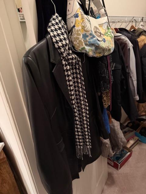 Sale Photo Thumbnail #19