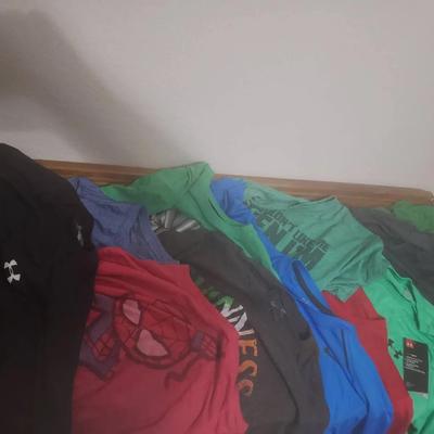 20 Large T Shirts