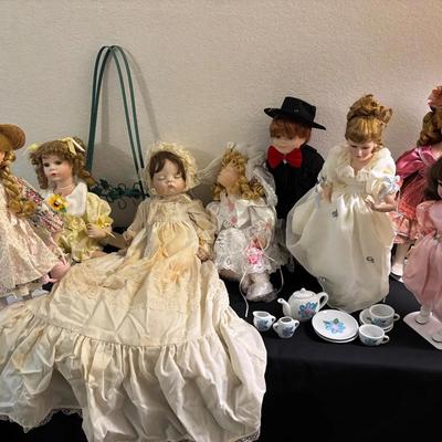 Vintage Collectible Dolls