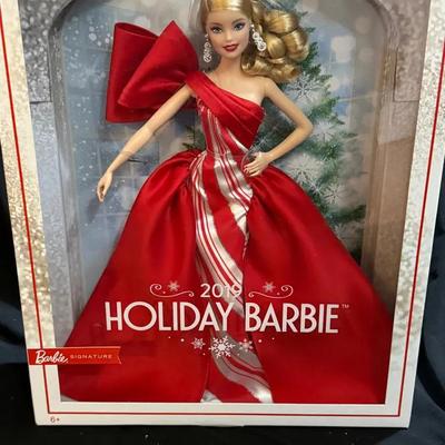 2019 Holiday Barbie