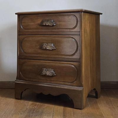 Nightstand (BR3)