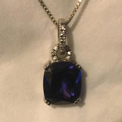 Sterling Silver Necklace With Gem Stone 4g