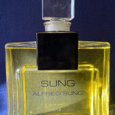 Alfred Sung Factice Dummy Parfume Bottle, Filled 