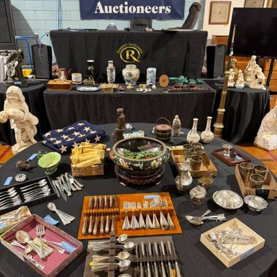 Sale Gallery Photo Thumbnail