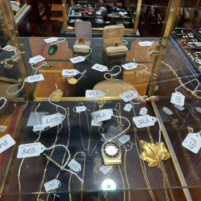 Sale Photo Thumbnail #40