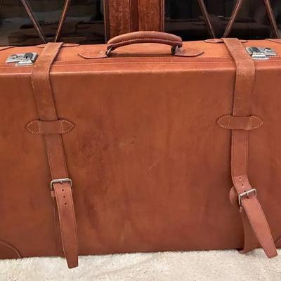 Vintage Leather Suitcase 