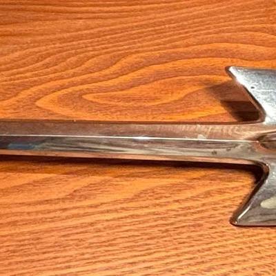 Hood/Fender Ornament 